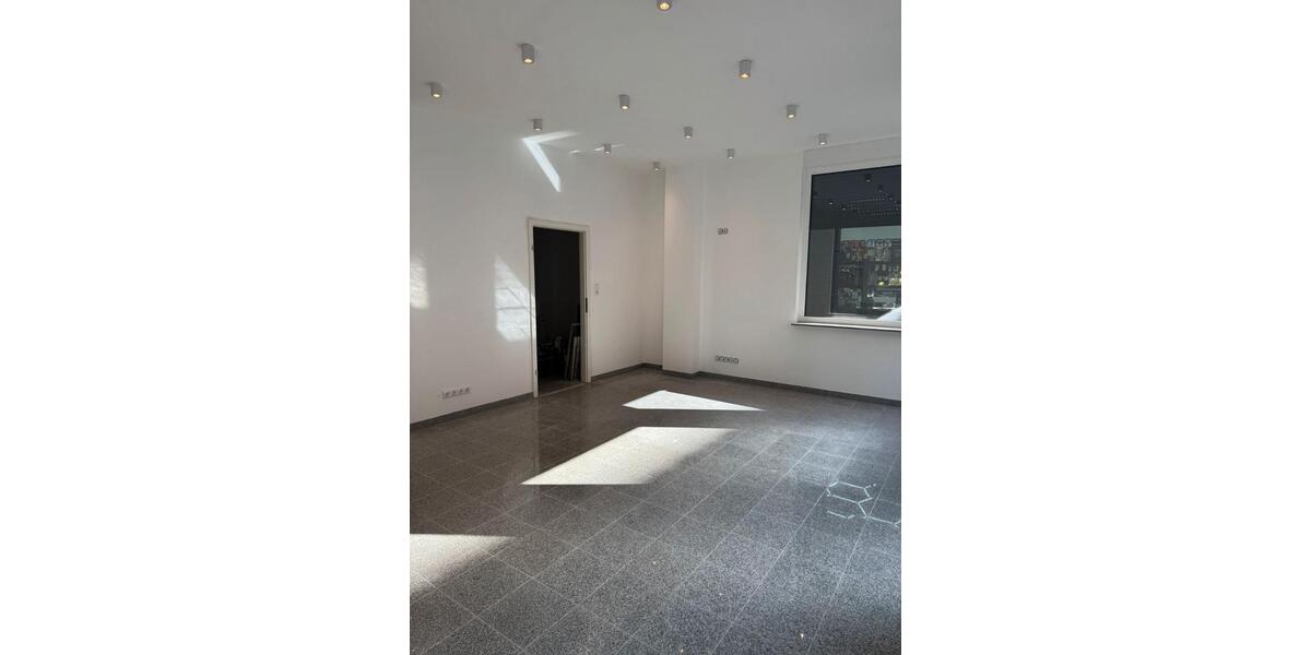 Gewerbeobjekt Bremerhaven Mitte - 950&euro; | Angebot:26639289