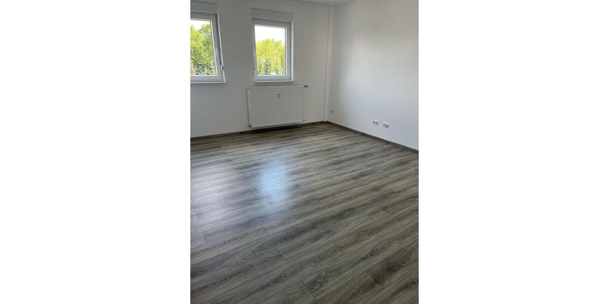 Etagenwohnung Neuental - 2 Zimmer, 109 m&sup2;, 1.100&euro; | Angebot:25548913