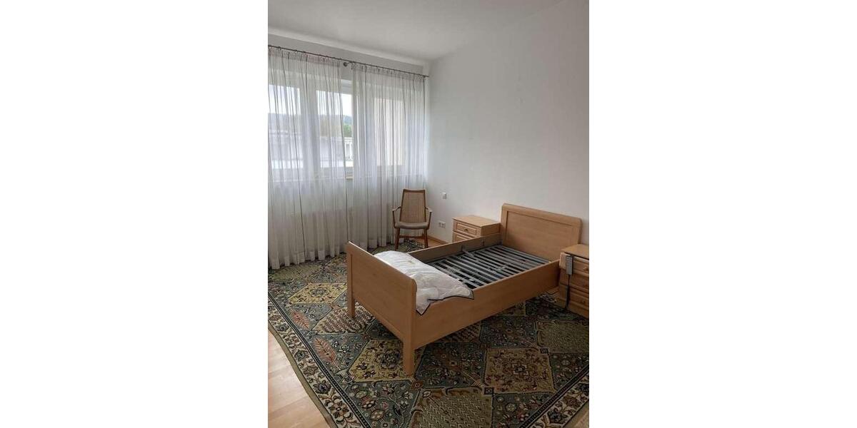 Dachgeschoßwohnung Bad Dürrheim - 2 Zimmer, 78 m&sup2;, 975&euro; | Angebot:26528700