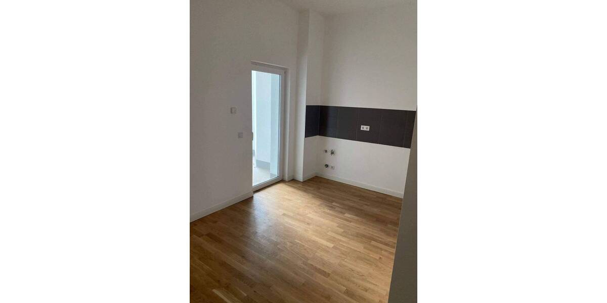 Etagenwohnung Chemnitz Yorckgebiet - 2 Zimmer, 76 m&sup2;, 456&euro; | Angebot:26843674