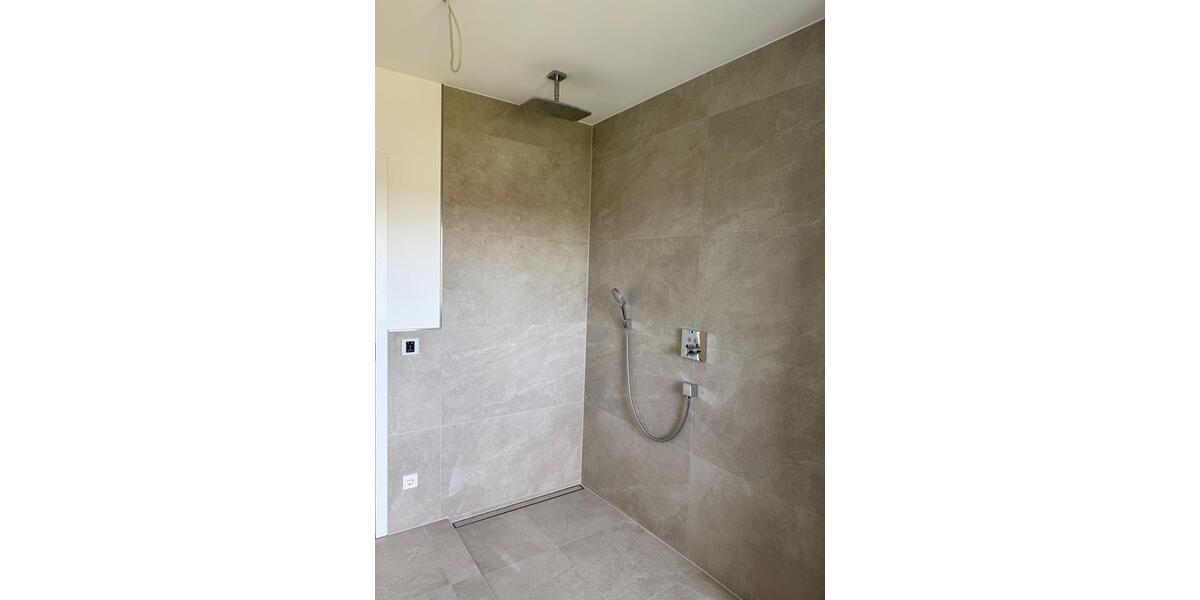 Einfamilienhaus Detmold - 6 Zimmer, 156 m&sup2;, 2.990&euro; | Angebot:26579723