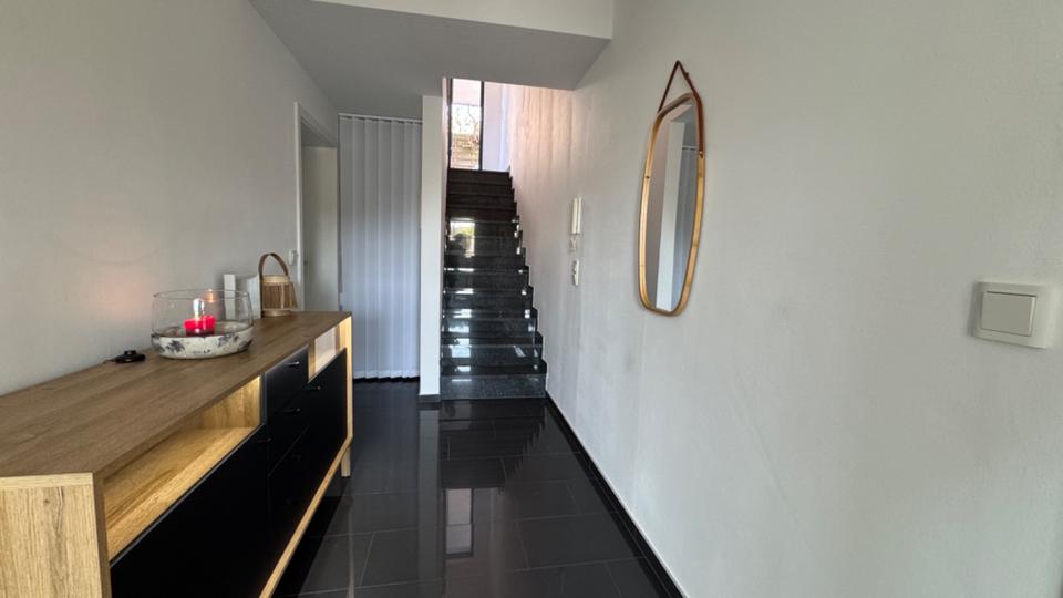 Etagenwohnung Dortmund Hombruch - 2 Zimmer, 90 m&sup2;, 1.150&euro; | Angebot:26415630