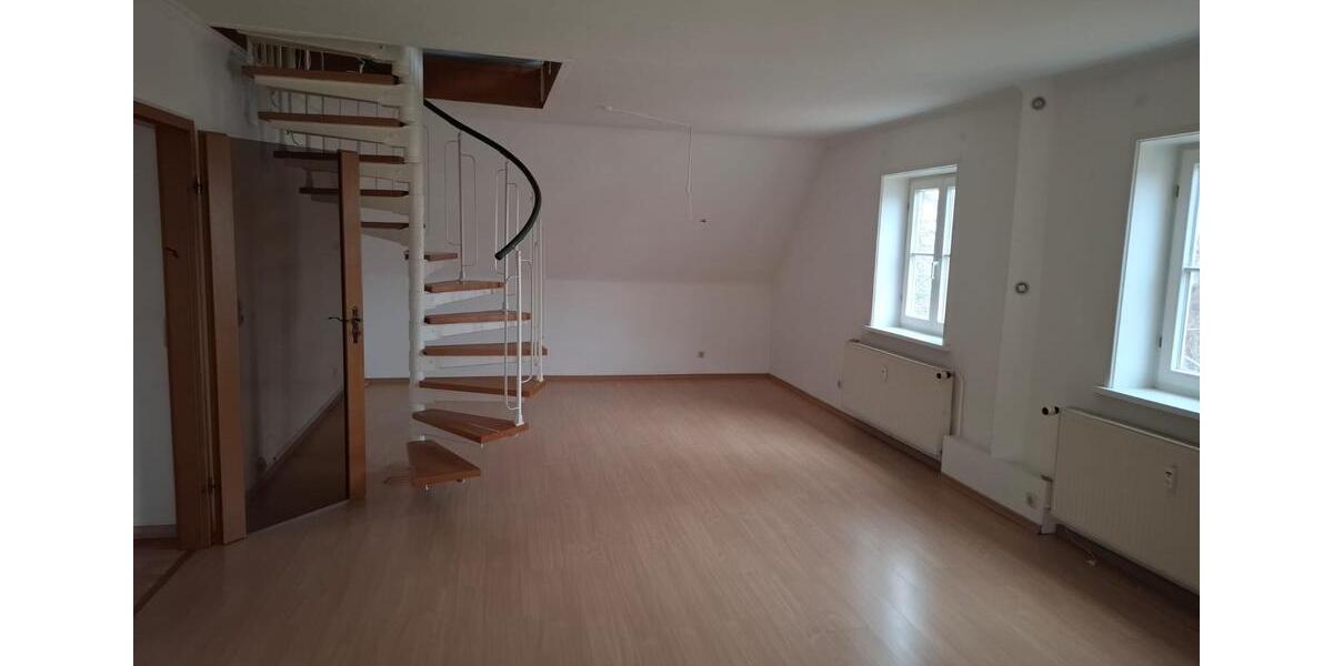 3-Zimmer-Maisonette, 100 m², zentrumsnah – ab sofort! 3 zimmer
