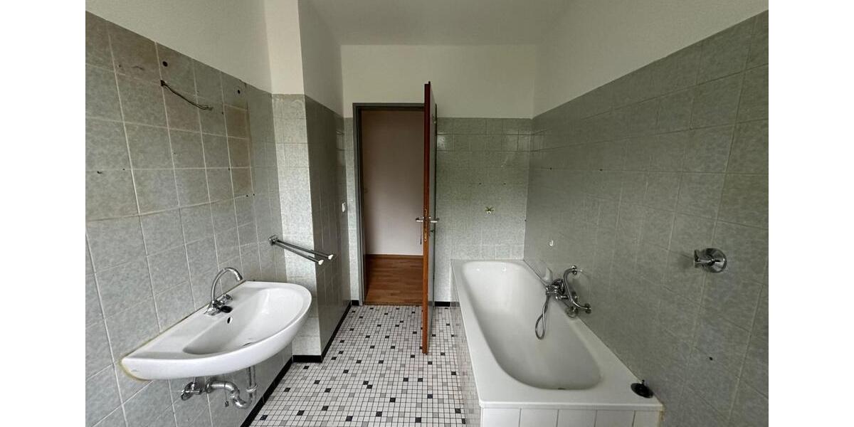 Etagenwohnung Selb - 2 Zimmer, 59 m&sup2;, 380&euro; | Angebot:23184101