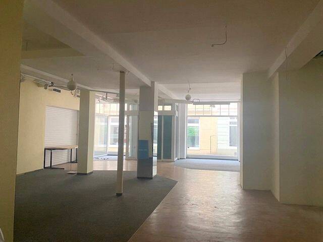 Gewerbeobjekt Güstrow - 4 Zimmer, 1.500&euro; | Angebot:25745739