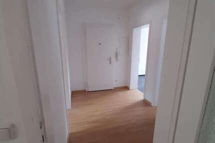 Wohnung Wiesbaden Sonnenberg - 3 Zimmer, 64 m&sup2;, 805&euro; | Angebot:24707472
