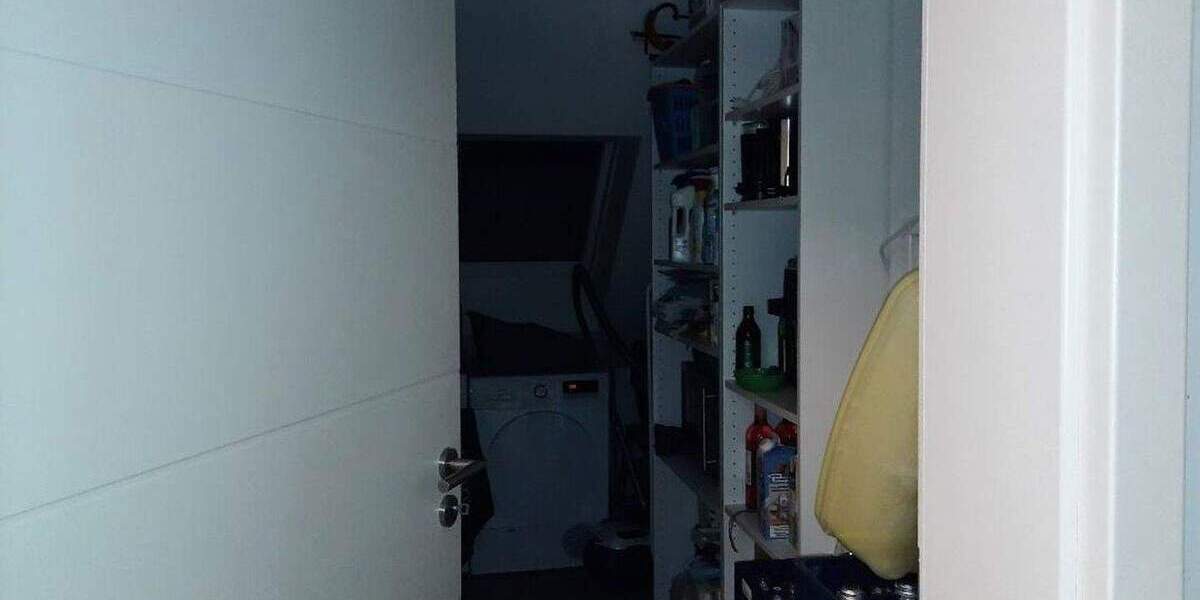 Im Zentrum von Gehrden! 2,5-Zimmer-Maisonette-Wohnung, 97 qm, Balkon, Keller, Tiefgarage uvm. 2 zimmer