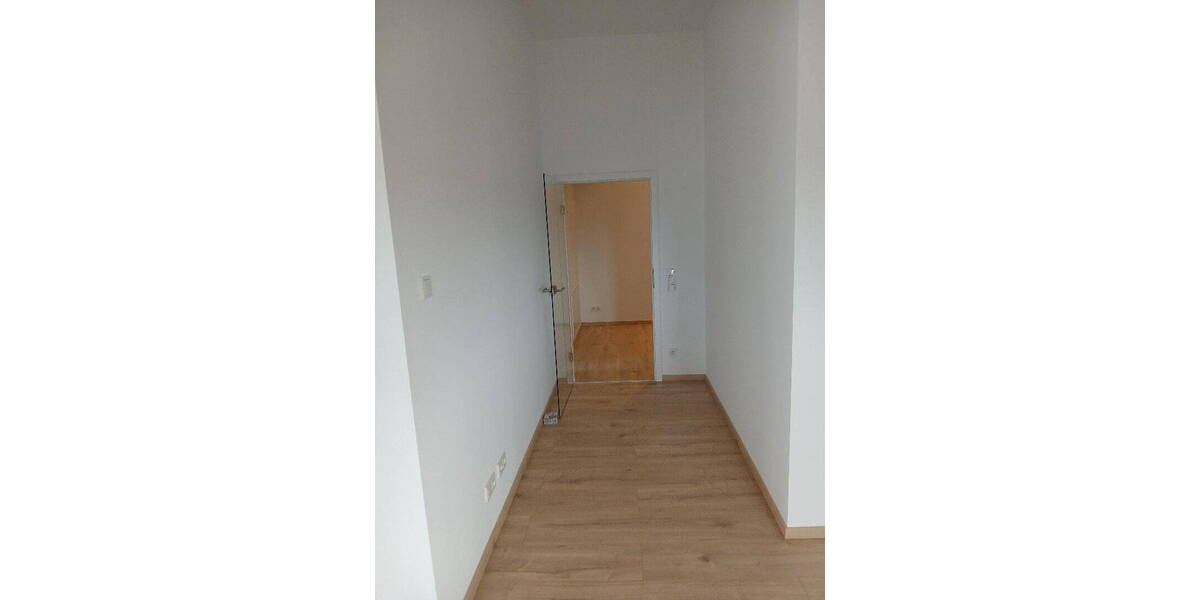 Etagenwohnung Hadamar - 3 Zimmer, 126 m&sup2;, 1.400&euro; | Angebot:26268985