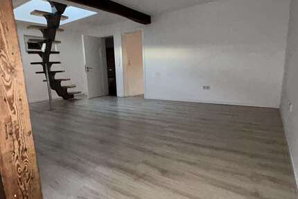 Wohnung zum Mieten in Kelkheim 1.200 € 80 m² 3 zimmer