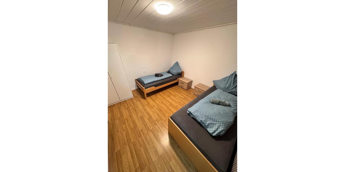 Wohnen auf Zeit Ellzee - 4 Zimmer, 90 m&sup2;, 18&euro; | Angebot:24534504