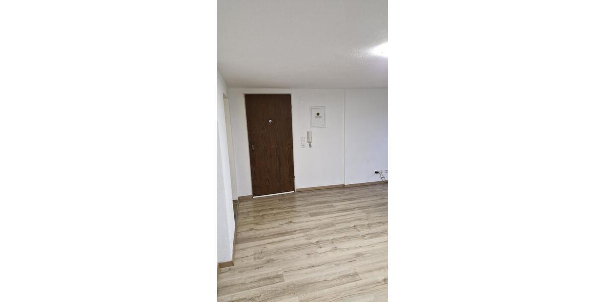 Etagenwohnung Besigheim - 1 Zimmer, 35 m&sup2;, 600&euro; | Angebot:25842350