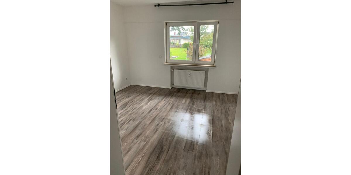 Etagenwohnung Waldbröl - 4 Zimmer, 93 m&sup2;, 950&euro; | Angebot:24438534