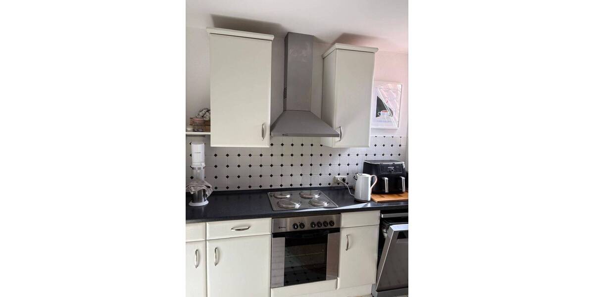 Etagenwohnung Stade - 2 Zimmer, 75 m&sup2;, 800&euro; | Angebot:25983352