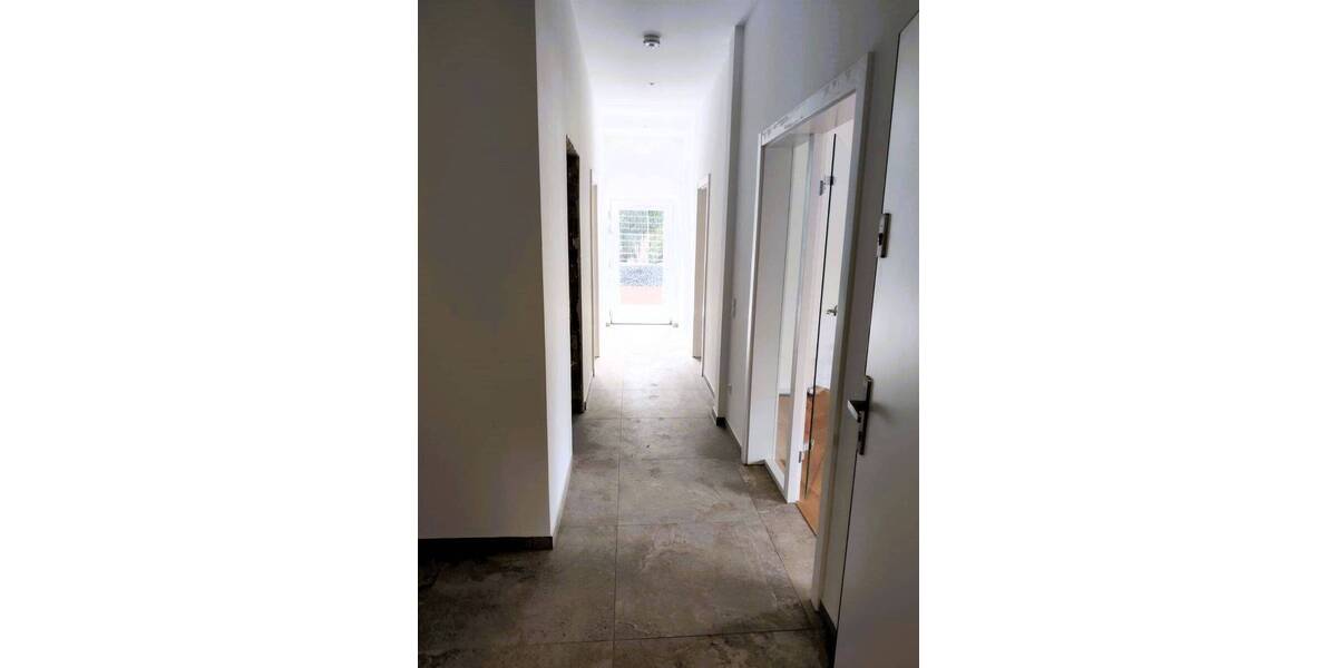 Etagenwohnung Ulm Böfingen - 3 Zimmer, 100 m&sup2;, 1.950&euro; | Angebot:22631924