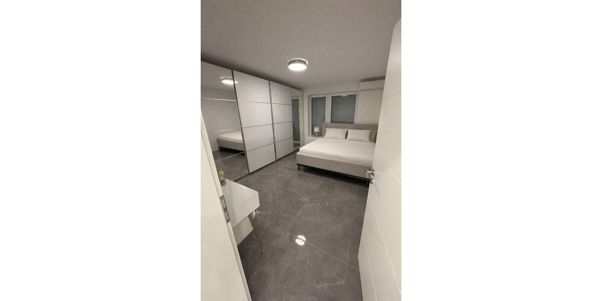 Etagenwohnung Karlsruhe Durlach - 4 Zimmer, 117 m&sup2;, 1.900&euro; | Angebot:25594066