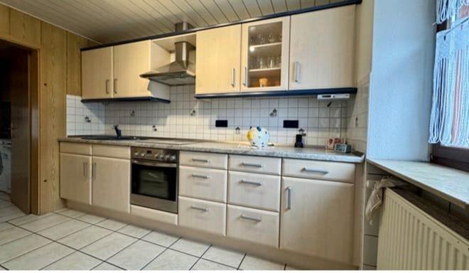 Einfamilienhaus Göllheim - 11 Zimmer, 185 m&sup2;, 1.650&euro; | Angebot:26504265