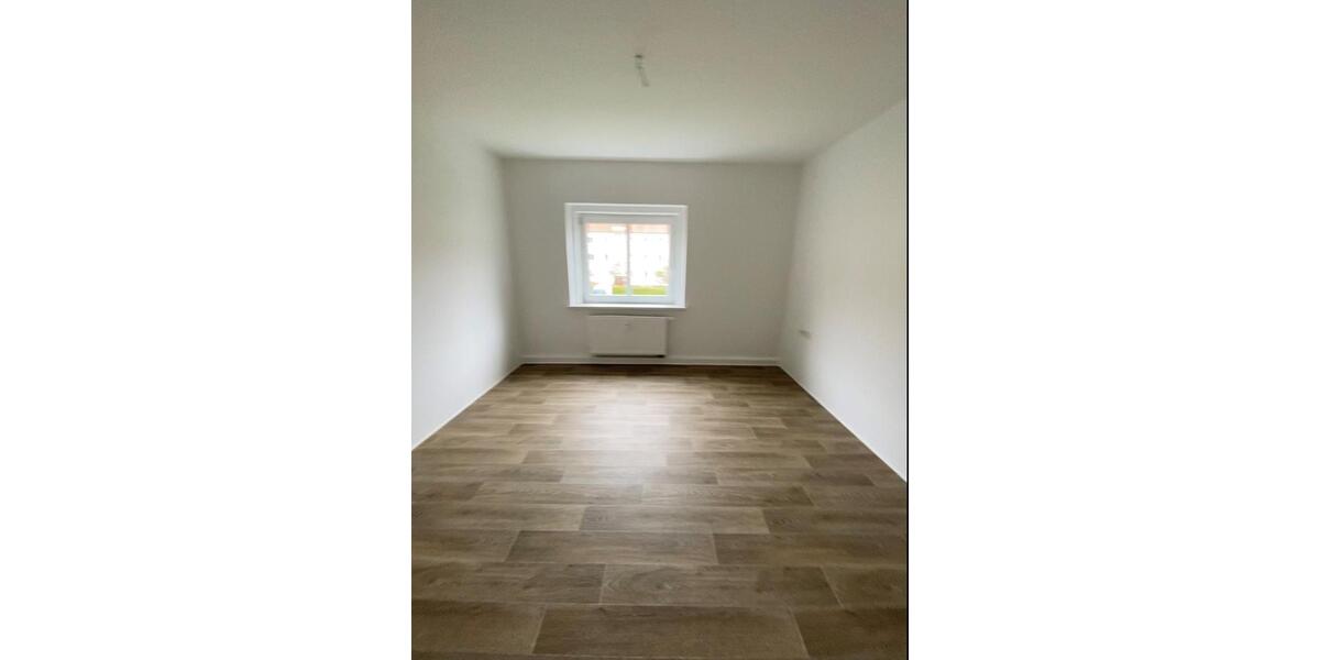 Etagenwohnung Altenburg - 2 Zimmer, 48 m&sup2;, 290&euro; | Angebot:26232465