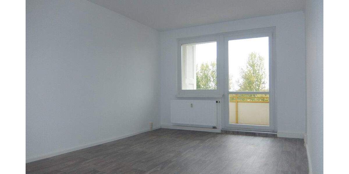 Etagenwohnung Döbeln Sörmitz - 3 Zimmer, 58 m&sup2;, 329&euro; | Angebot:25916521