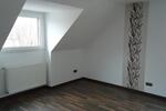 Dachgeschoßwohnung Duisburg Duisburg-Mitte - 2.5 Zimmer, 65 m&sup2;, 599&euro; | Angebot:24841595