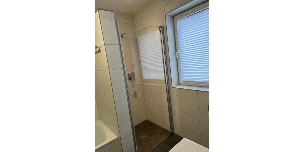 Etagenwohnung Ergoldsbach Langenhettenbach - 3 Zimmer, 93 m&sup2;, 1.240&euro; | Angebot:24837347