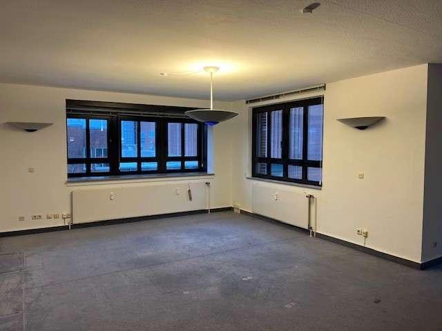 Gewerbeobjekt Kiel - 1.352&euro; | Angebot:24755980