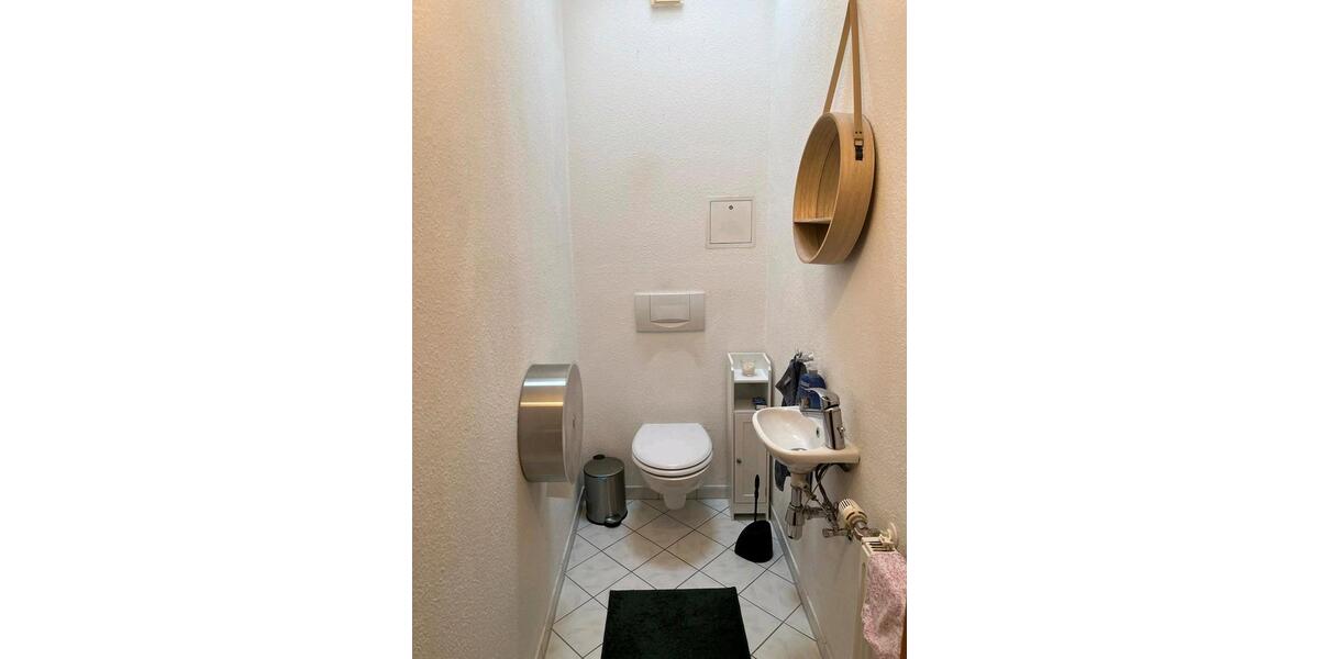 Dachgeschoßwohnung Halle (Saale) - 2 Zimmer, 64 m&sup2;, 570&euro; | Angebot:26671077