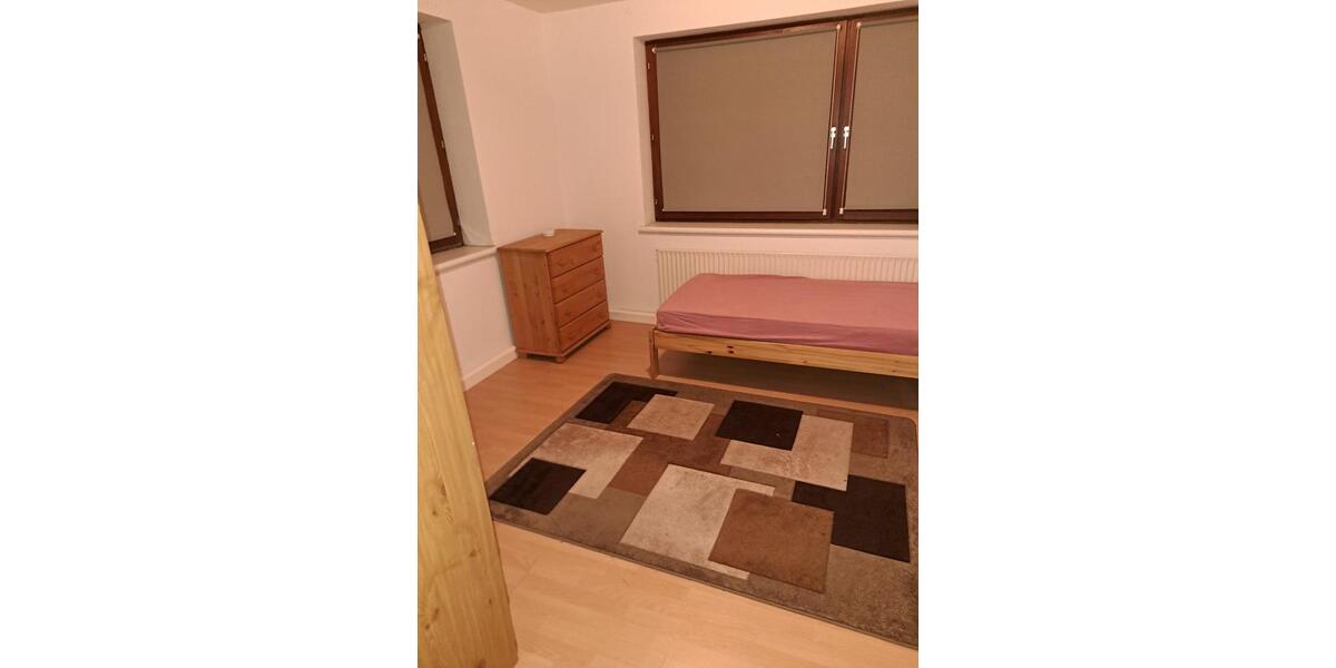 Etagenwohnung Plattenburg - 1 Zimmer, 30 m&sup2;, 350&euro; | Angebot:24559765
