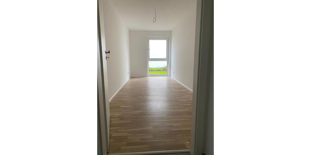 Erdgeschoßwohnung Bad Friedrichshall - 3 Zimmer, 68 m&sup2;, 1.050&euro; | Angebot:26017973