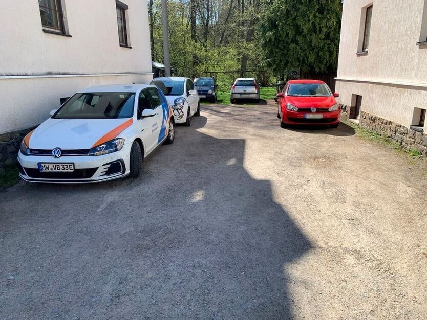 Neu sanierte 2-Raum Dachgeschoss-Wohnung in ruhiger Lage von Markersorf 2 zimmer