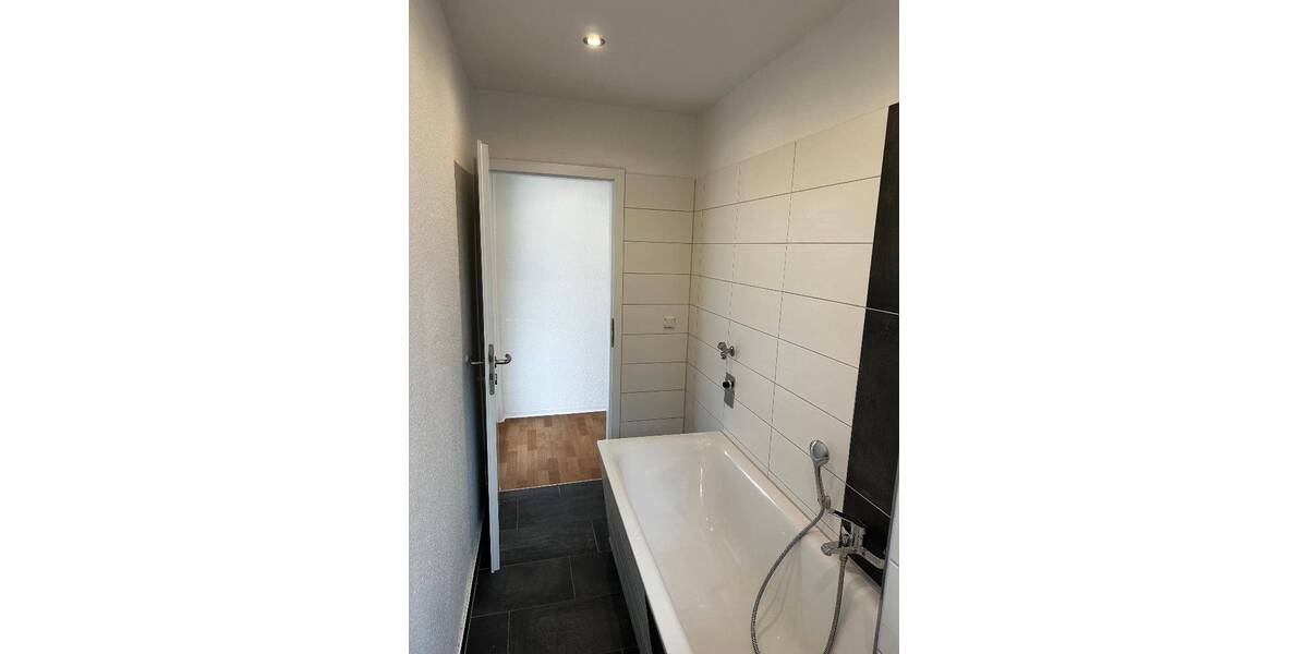 Etagenwohnung Wilkau-Haßlau Haßlau - 2 Zimmer, 52 m&sup2;, 335&euro; | Angebot:26799458