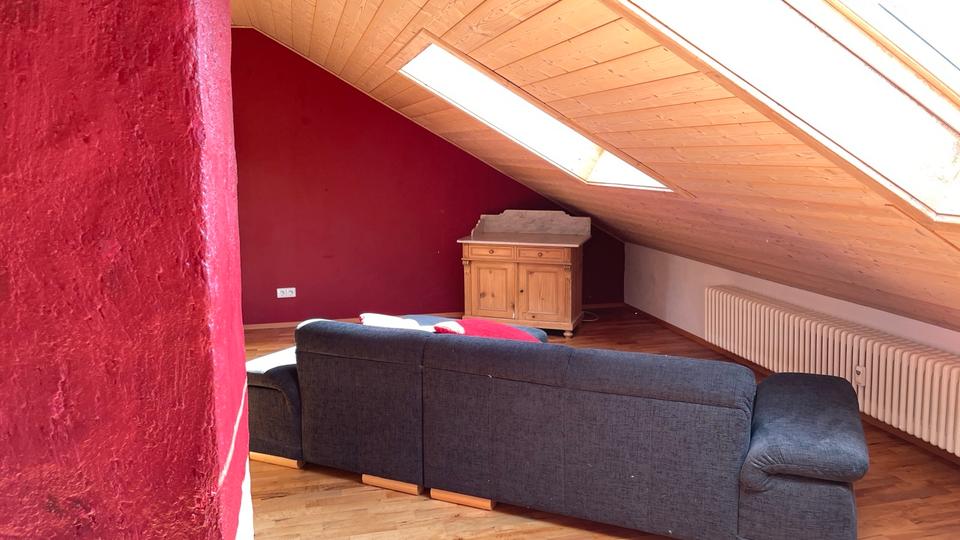 Dachgeschoßwohnung Furtwangen im Schwarzwald - 1 Zimmer, 40 m&sup2;, 600&euro; | Angebot:26354806