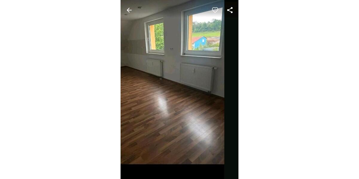 Dachgeschoßwohnung Bovenden - 3 Zimmer, 90 m&sup2;, 1.200&euro; | Angebot:26670627