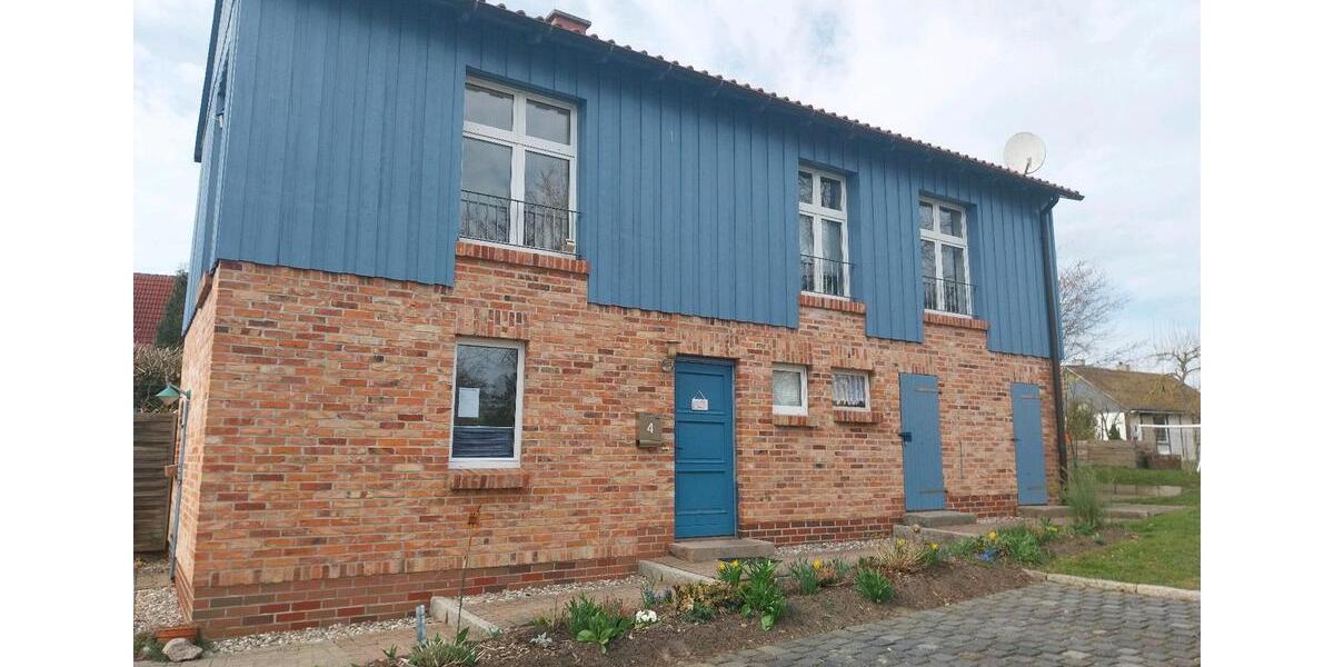 Etagenwohnung Dargun - 3 Zimmer, 75 m&sup2;, 450&euro; | Angebot:26022814