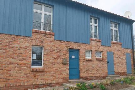 Wohnung Dargun - 3 Zimmer, 75 m&sup2;, 450&euro; | Angebot:26022814