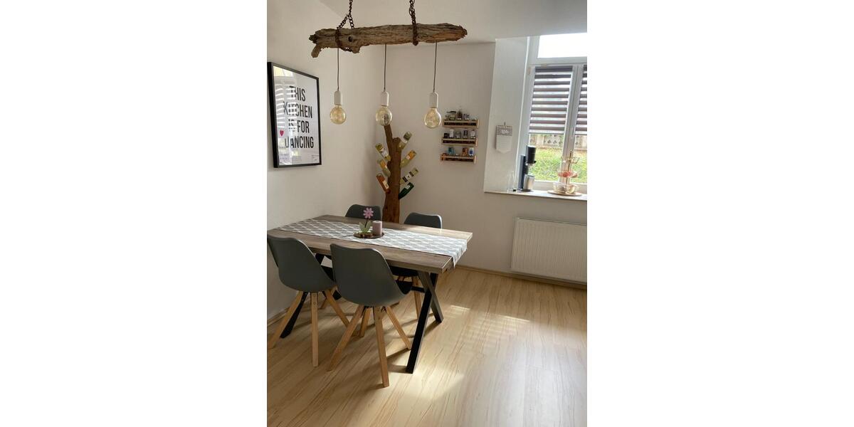 Erdgeschoßwohnung Sangerhausen - 2 Zimmer, 79 m&sup2;, 475&euro; | Angebot:24780992