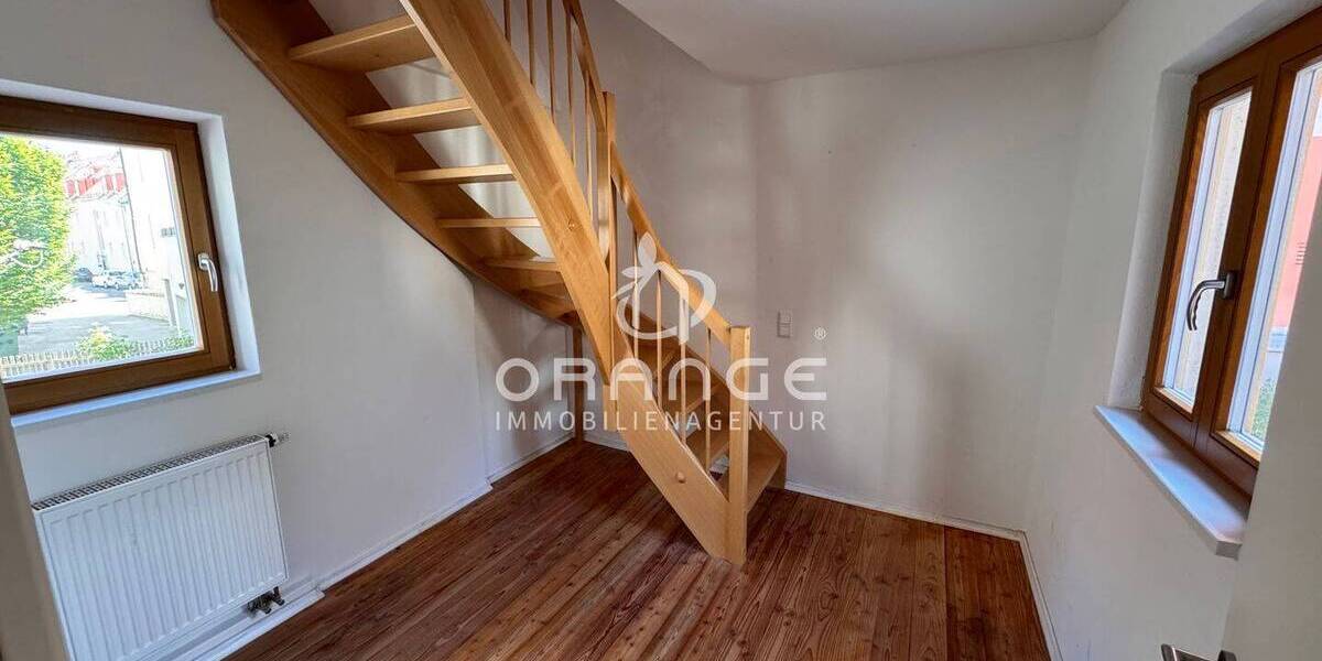 Zimmer Regensburg Innenstadt - 4 Zimmer, 99 m&sup2;, 1.700&euro; | Angebot:25968792