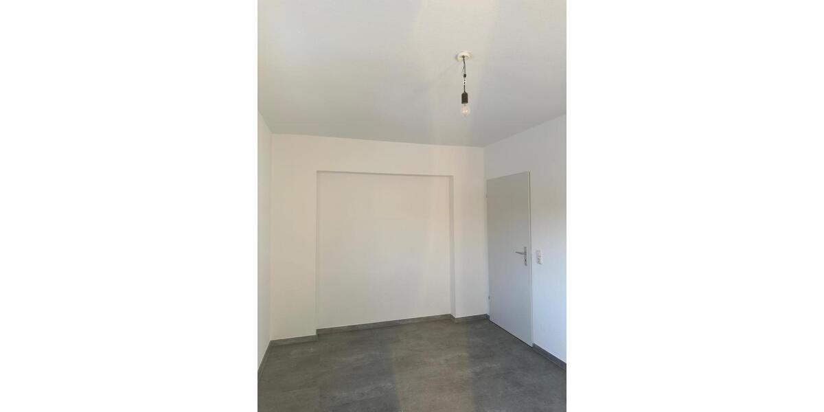 Etagenwohnung Gründau - 3 Zimmer, 75 m&sup2;, 1.050&euro; | Angebot:25046817