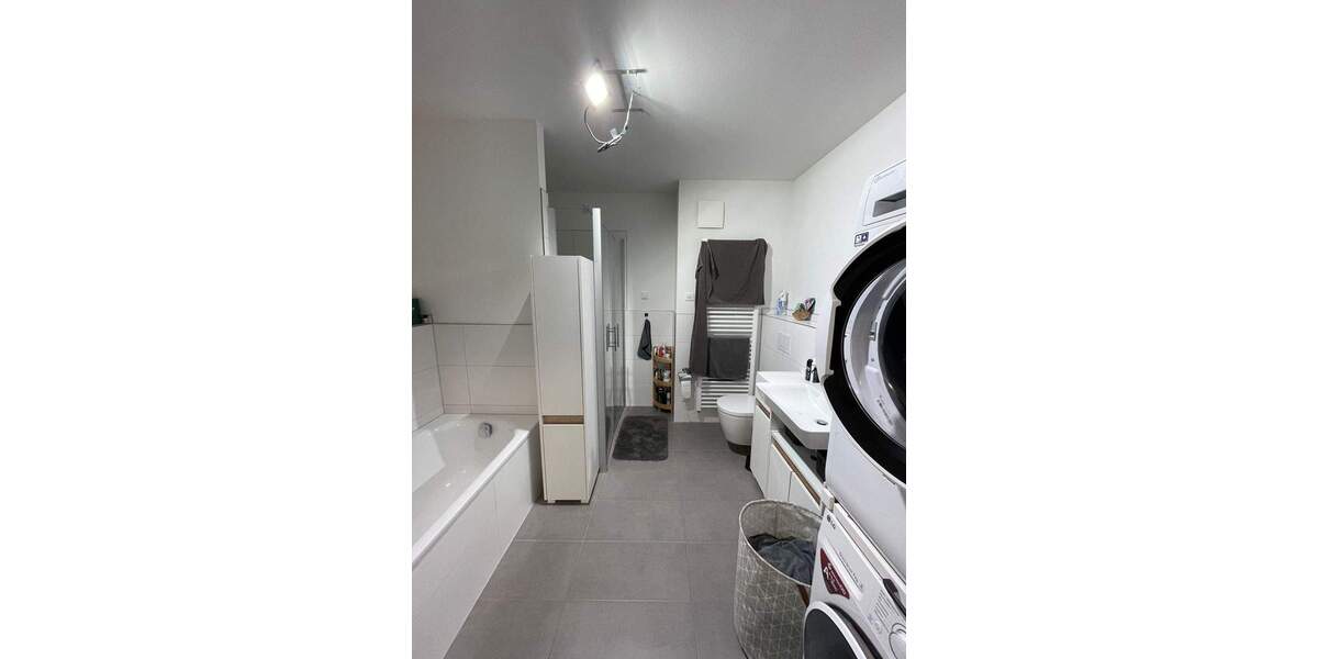 Etagenwohnung Kehl - 2 Zimmer, 71 m&sup2;, 860&euro; | Angebot:25094767