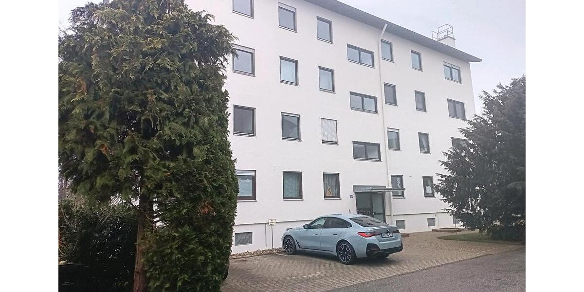 Kernsanierte 4-Zi Wohnung auf Neubau Standard 4 zimmer