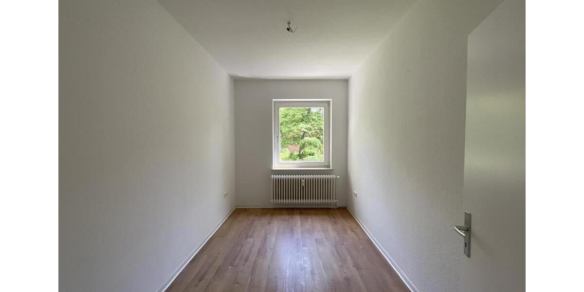 Etagenwohnung Wilhelmshaven - 3 Zimmer, 63 m&sup2;, 449&euro; | Angebot:26639304
