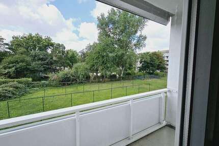 Wohnung Magdeburg Neue Neustadt - 2 Zimmer, 51 m&sup2;, 307&euro; | Angebot:27455638