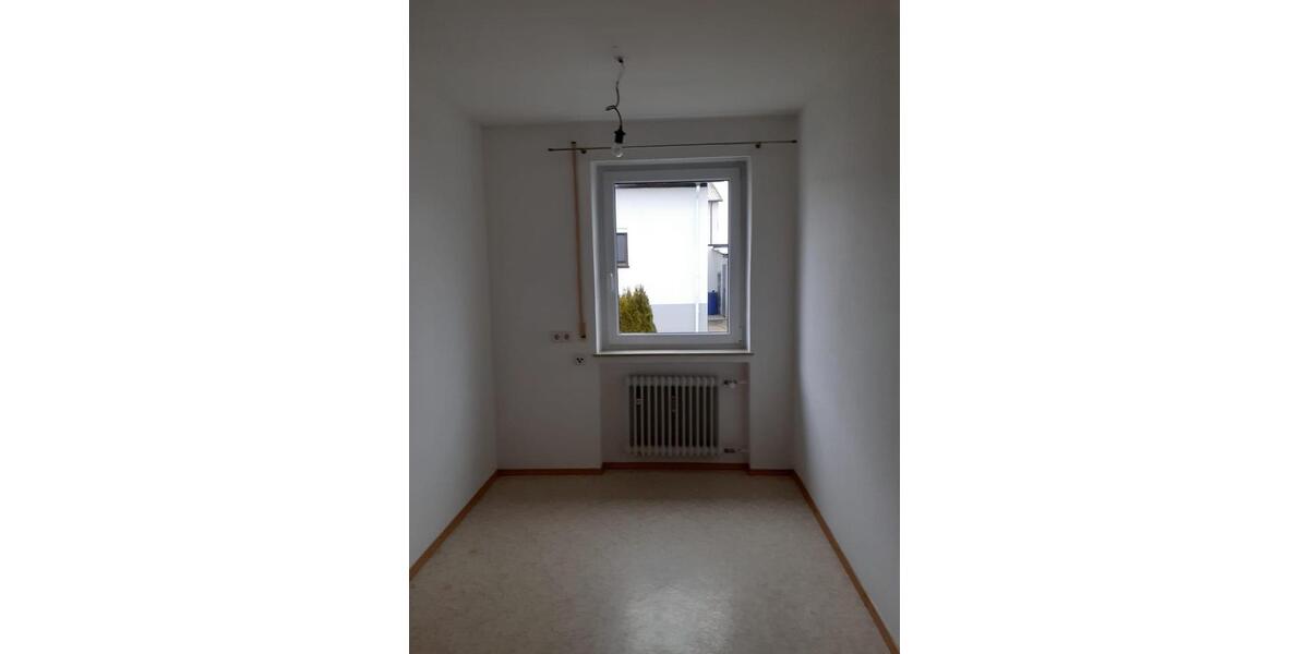 Erdgeschoßwohnung Hochdorf - 4 Zimmer, 114 m&sup2;, 1.130&euro; | Angebot:25977723