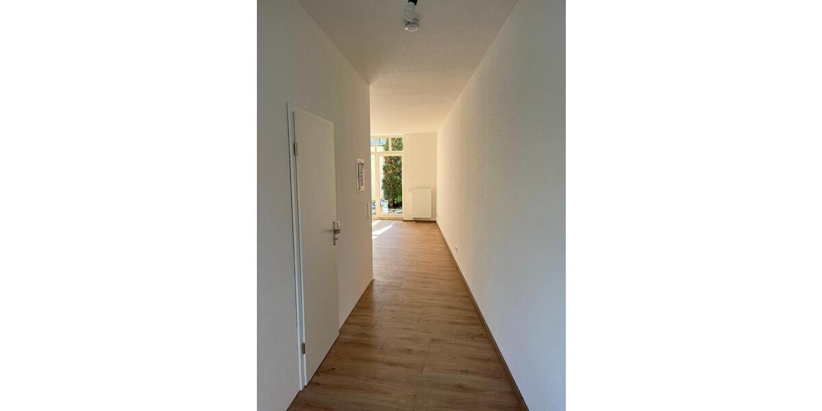 Erdgeschoßwohnung Löbau - 1 Zimmer, 39 m&sup2;, 310&euro; | Angebot:25428651