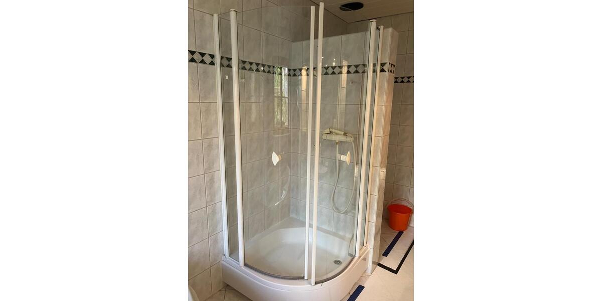 Erdgeschoßwohnung Grünhain-Beierfeld Beierfeld - 3 Zimmer, 90 m&sup2;, 400&euro; | Angebot:26037485