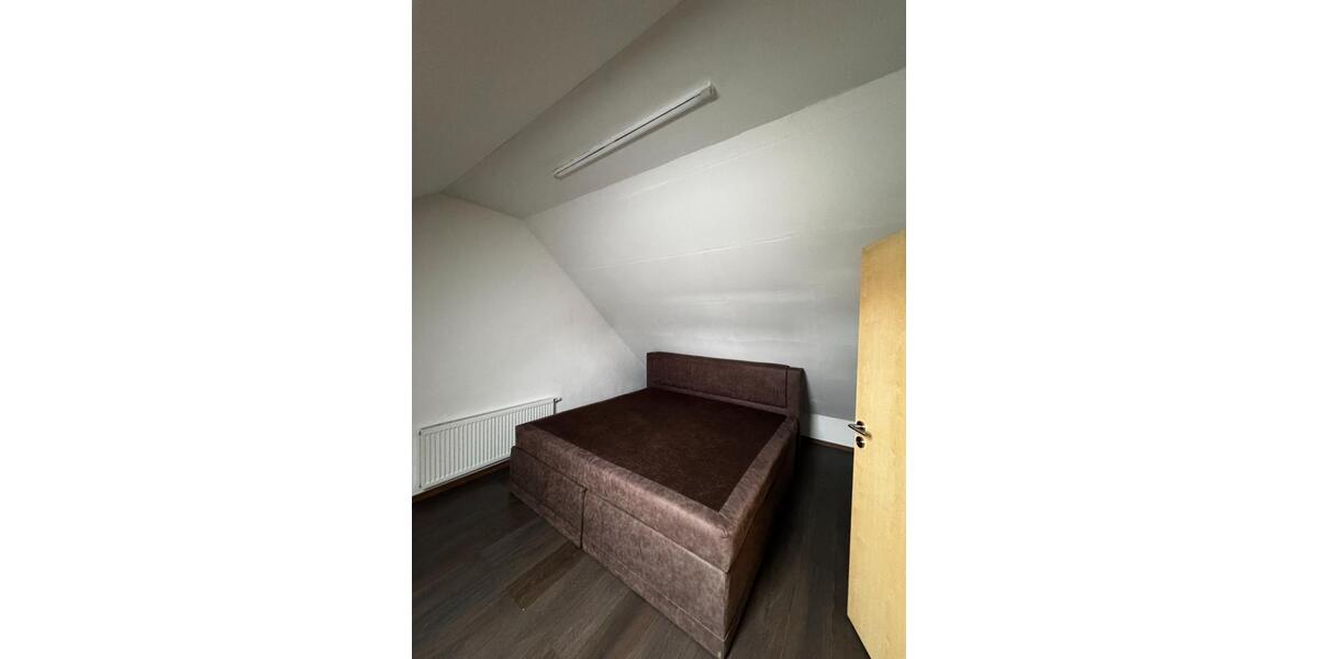 Dachgeschoßwohnung Höpfingen - 2 Zimmer, 60 m&sup2;, 600&euro; | Angebot:26122263