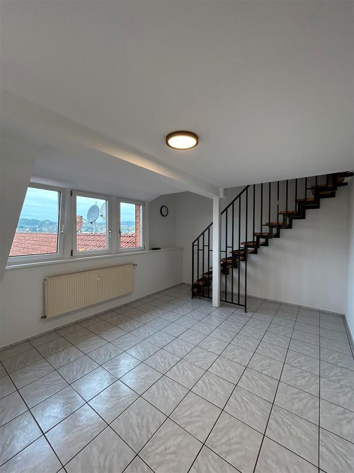3 ZKB - Maisonette Wohnung mit 2 Bädern im Dachgeschoss zimmer