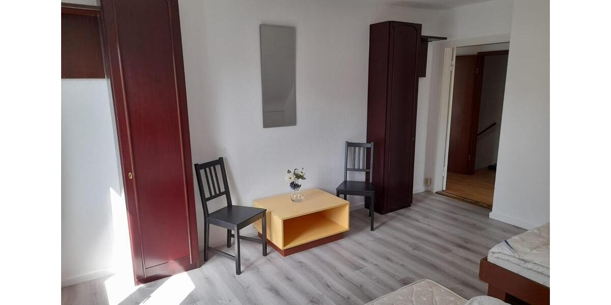 Wohnen auf Zeit Bremen Huchting - 4 Zimmer, 105 m&sup2;, 20&euro; | Angebot:17425780