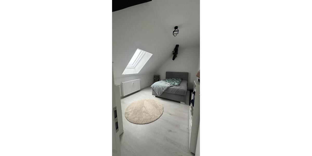 Dachgeschoßwohnung Neuried - 2 Zimmer, 51 m&sup2;, 670&euro; | Angebot:25647316