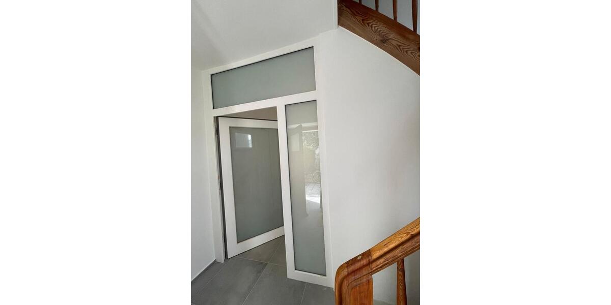 Erdgeschoßwohnung Jena - 3 Zimmer, 72 m&sup2;, 1.425&euro; | Angebot:26022756