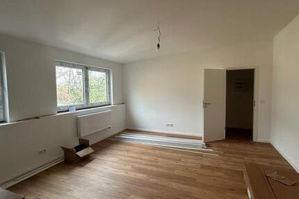 DG-Wohnung in Osterrönfeld - Erstbezug nach Ausbau - 695 € warm 1 zimmer